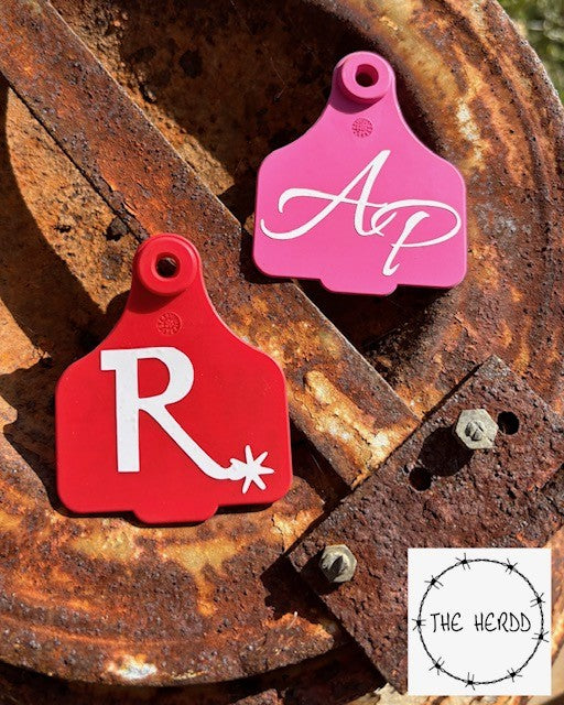 Custom Letter Cattle Tags – Vinyl Finish